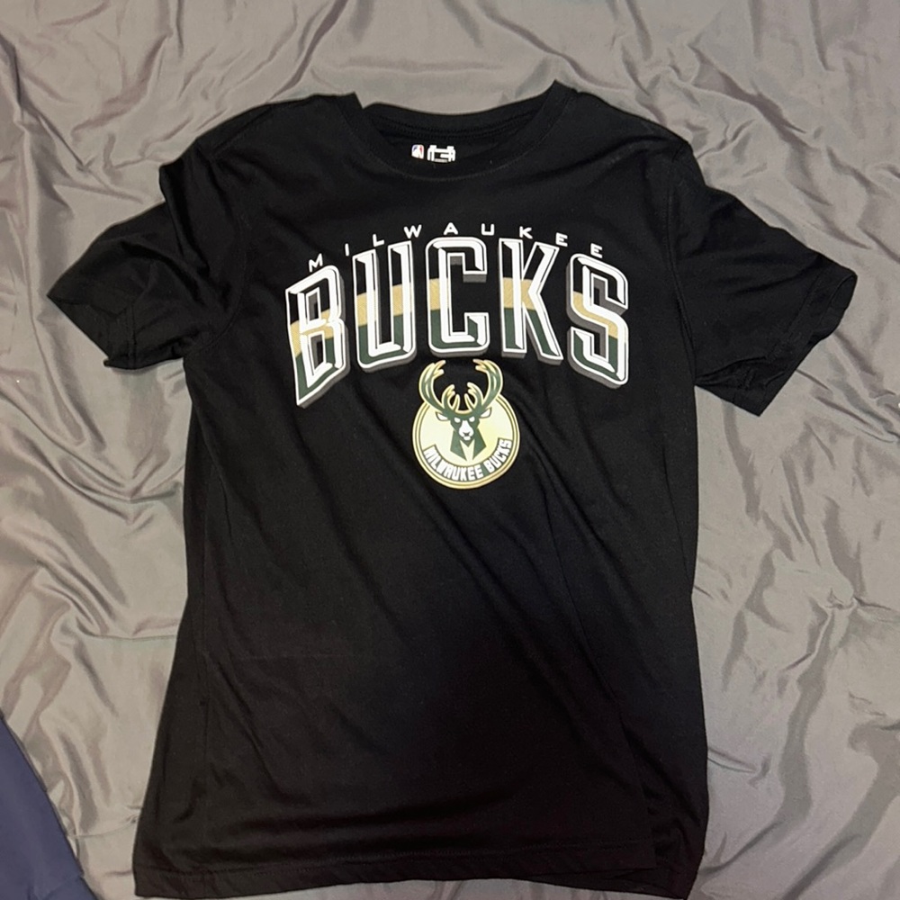 Milwaukee Bucks T-Shirt